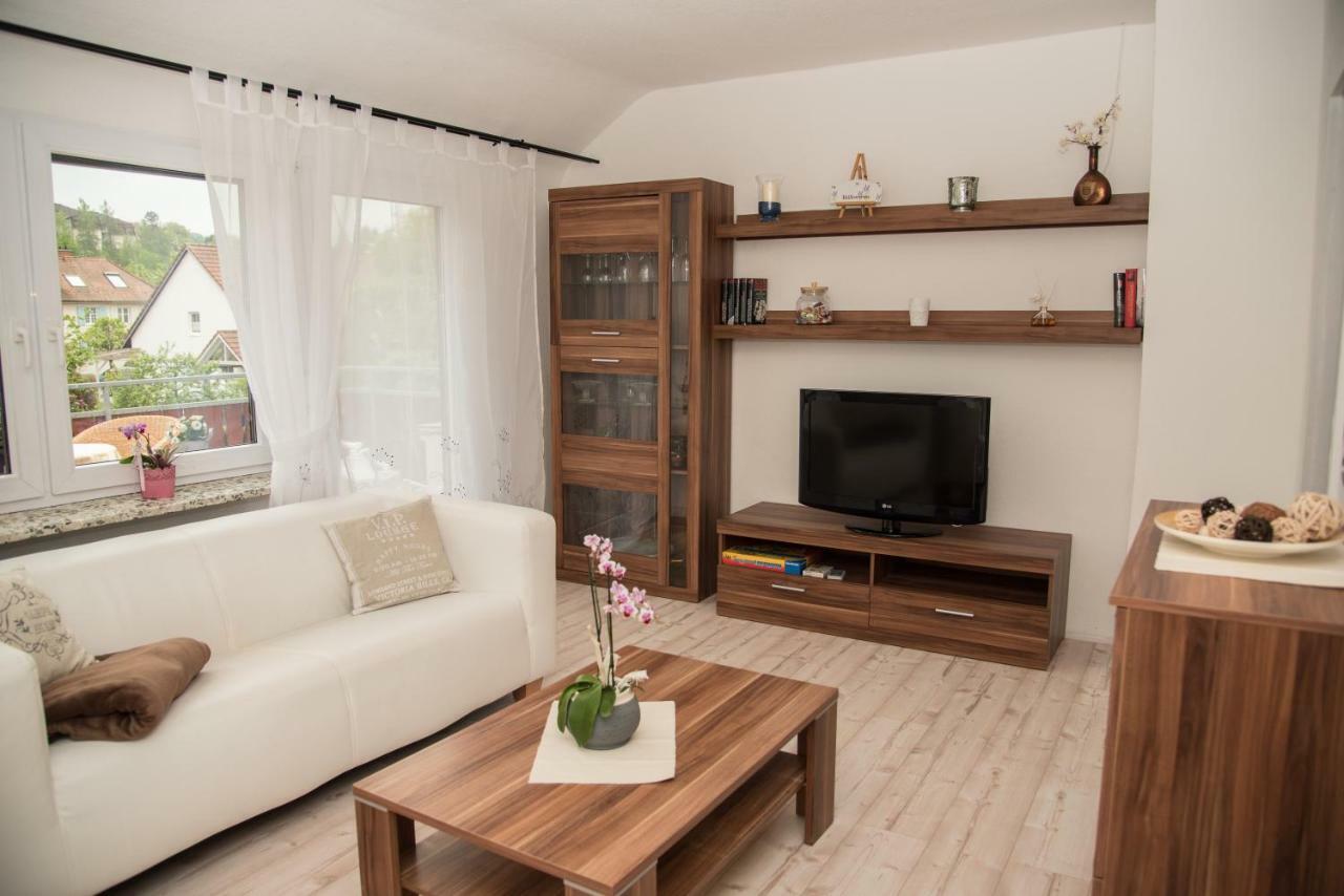 Ferienwohnung "Hirsch Huesli" Schopfheim Luaran gambar